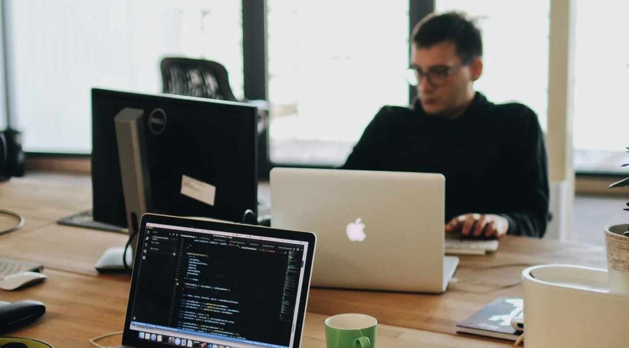 Power BI Developer: Role, Responsibilities & Salary